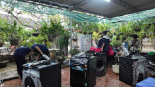Panasonic hỗ trợ hơn 4.000 khách hàng sau bão lũ